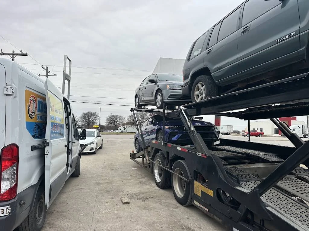 Commercial tanker truck and mobile repair equipment