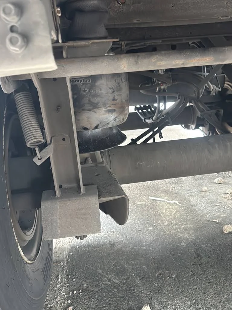 Truck air suspension repair service