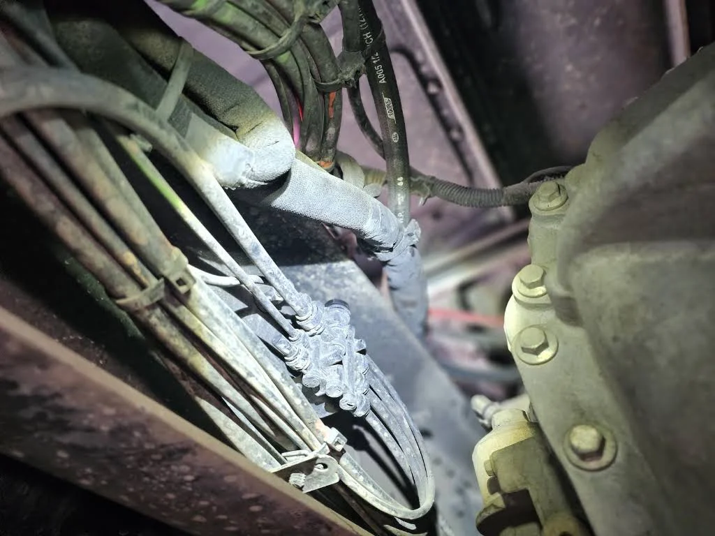 Truck or trailer repair photo shared by D. Martinez
