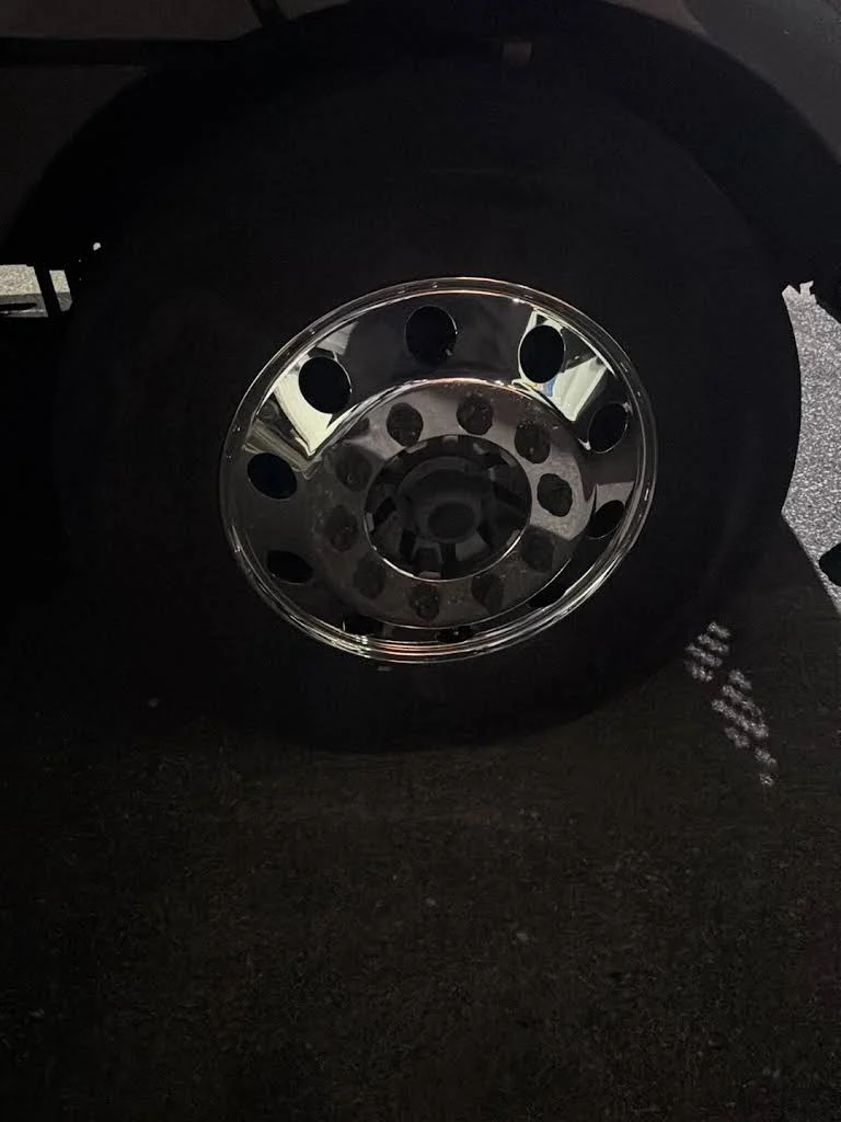 Truck or trailer repair photo shared by Lala Lucasss