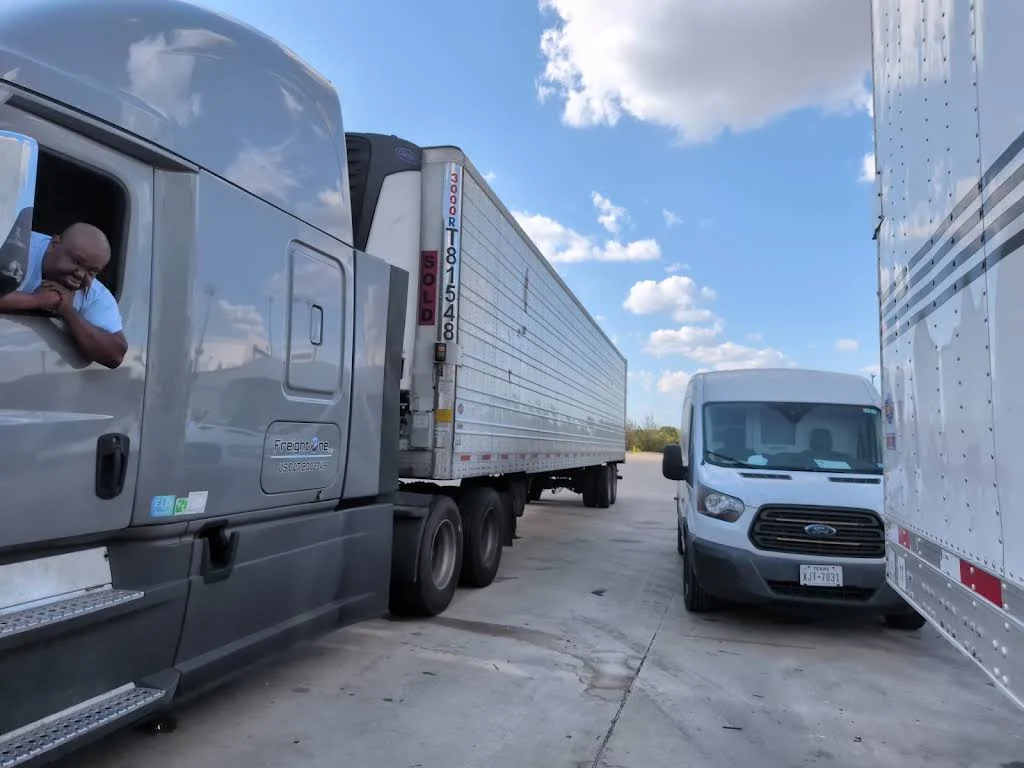 Semi trailer and repair van photographed by a customer